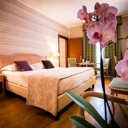 Palazzo Lovera 4* Cuneo