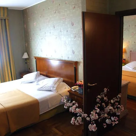 מלון Palazzo Lovera 4*